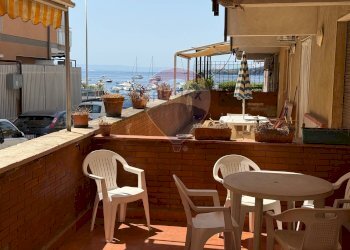 Terrazza - Trilocale Lungomare dei Ciclopi
 
107, Aci Castello - foto 2