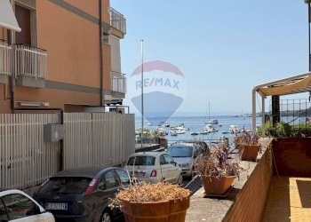 Edificio all\'aperto - Trilocale Lungomare dei Ciclopi
 
107, Aci Castello - foto 10