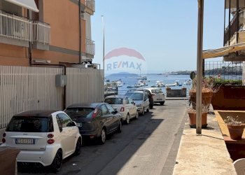 Edificio all\'aperto - Trilocale Lungomare dei Ciclopi
 
107, Aci Castello - foto 11