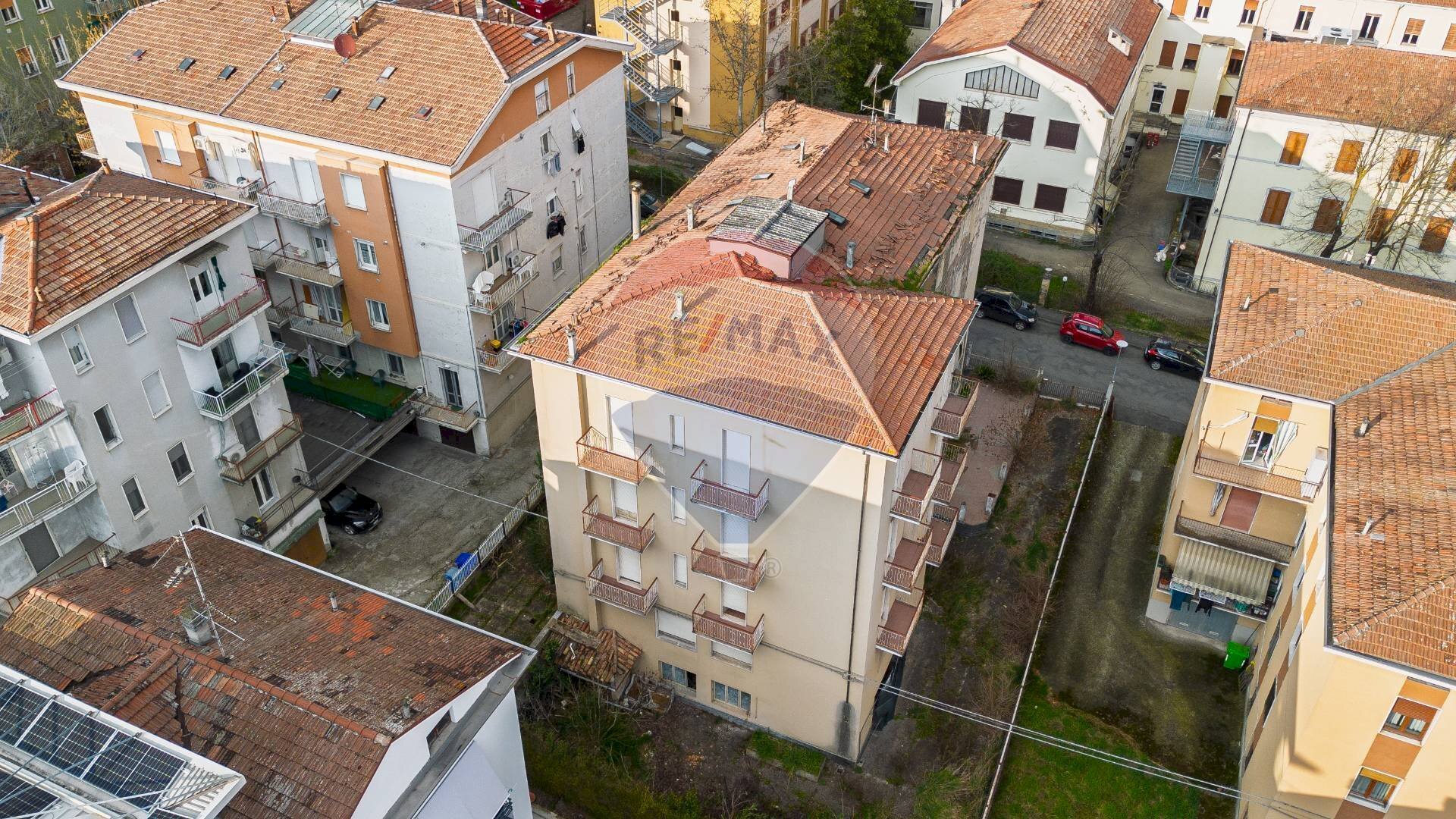 Edificio all\'aperto - Stable - Palace Viale Giuseppe Verdi
 
3, Salsomaggiore Terme - photo 3