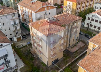 Edificio all\'aperto - Stabile - Palazzo Viale Giuseppe Verdi
 
3, Salsomaggiore Terme - foto 2