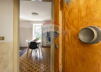 Hall / corridoio - Independent house Via Stretta
 
26, Barrea - photo 5