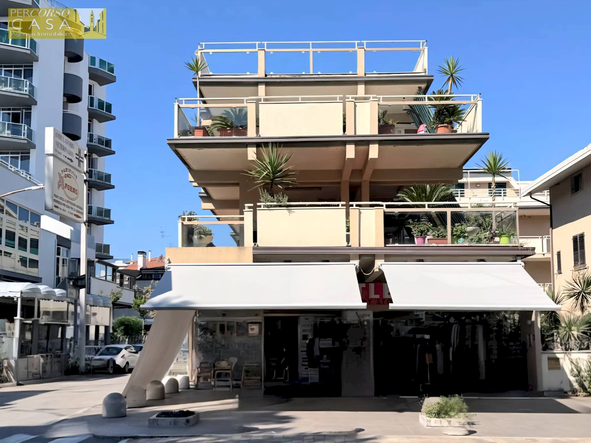 Foto 1 - Three-room apartment LUNGOMARE MARCONI
 
286, Alba Adriatica - photo 1