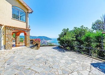 Cortile - Villa via colline, Andora - foto 11