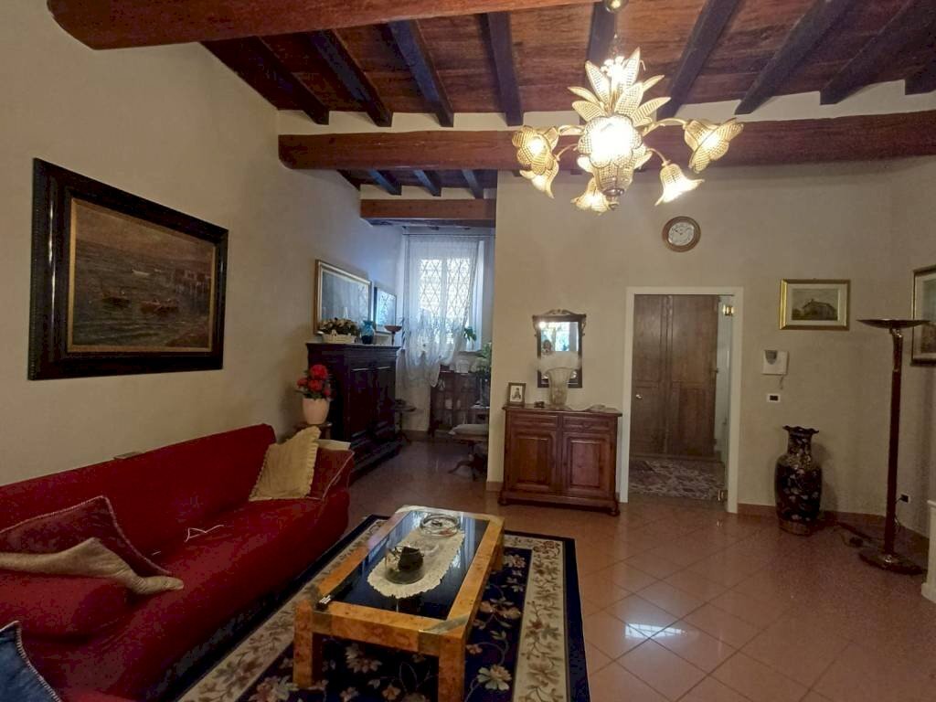 Salone - Trilocale via Paolo Guaitoli, Carpi - foto 2