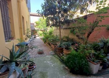 Giardino - Trilocale via Paolo Guaitoli, Carpi - foto 1