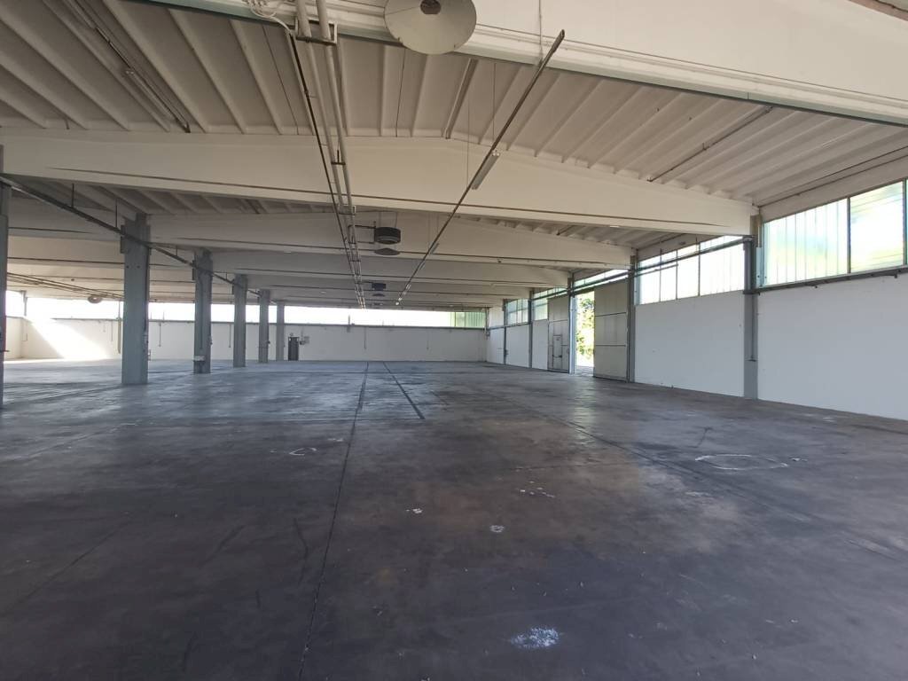 Interno non residenziale - Shed via Bologna, Novi di Modena - photo 2