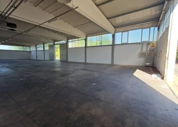 Magazzino - Shed via Bologna, Novi di Modena - photo 12