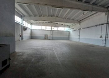 Interno non residenziale - Shop via Bologna, Novi di Modena - photo 4