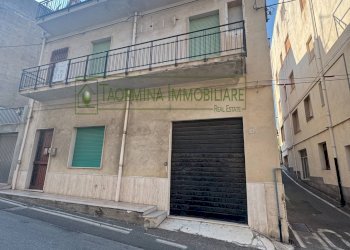 Foto 2 - Independent house Via Vittorio Emanuele
 
133, Giardini-Naxos - photo 2