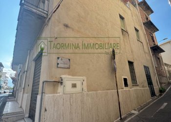 Foto 3 - Independent house Via Vittorio Emanuele
 
133, Giardini-Naxos - photo 3