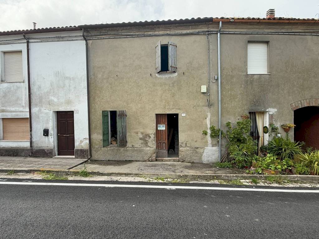 Facciata - Casa indipendente via Sant'Ansovino, Saludecio - foto 1