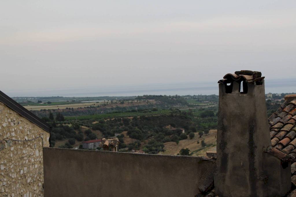 Vista - Casa indipendente via Tarpea, 20, Rocca Imperiale - foto 3