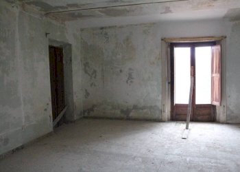 Stanza non arredata - Casa indipendente via Tarpea, 20, Rocca Imperiale - foto 11
