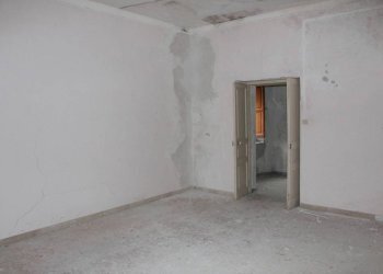 Stanza non arredata - Casa indipendente via Tarpea, 20, Rocca Imperiale - foto 14