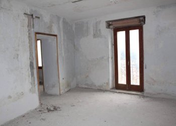 Camera da letto - Casa indipendente via Tarpea, 20, Rocca Imperiale - foto 5