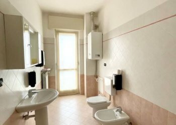 Bagno - Office Busca - photo 10