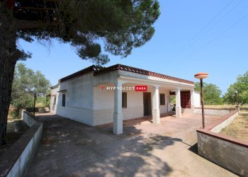 Villa Bifamiliare Strada Cona D'oro, Martina Franca - foto 1