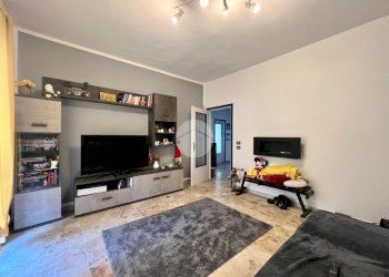 Three-room apartment Via fontana, Traves - photo 1