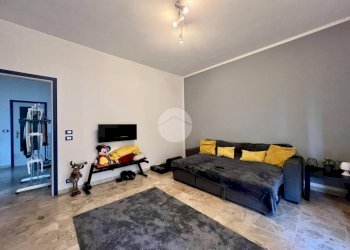 Three-room apartment Via fontana, Traves - photo 4