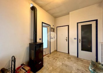 Three-room apartment Via fontana, Traves - photo 31