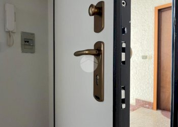 Three-room apartment Via fontana, Traves - photo 32