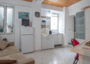 Quadrilocale Via Domenico Bruno, Imperia - foto 4