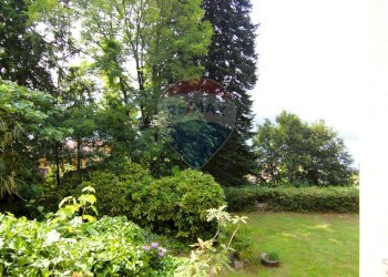 Giardino - Villa Via Farioli
 
24, Porto Ceresio - foto 5