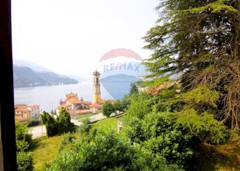 Vista dell\'acqua - Villa Via Farioli
 
24, Porto Ceresio - foto 29