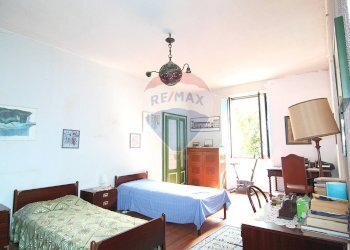Camera / camera da letto - Villa Via Farioli
 
24, Porto Ceresio - foto 31