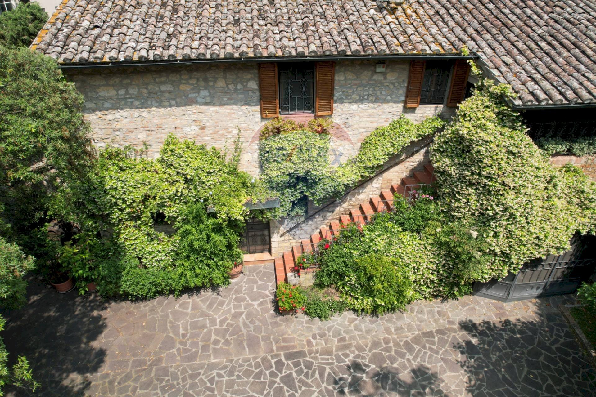 Giardino - Villa Strada Santa Lucia, Perugia - foto 2