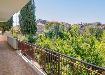 Balcone - Quadrilocale Sant'Elpidio a Mare - foto 5