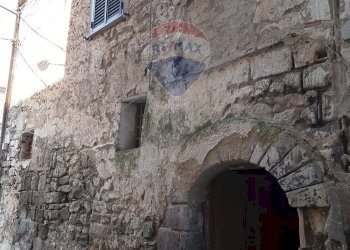 Edificio all\'aperto - Independent house vicolo san giuseppe
 
2, Sessa Aurunca - photo 2