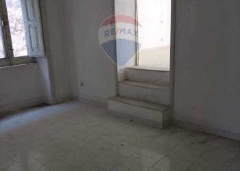 Stanza vuota - Independent house vicolo san giuseppe
 
2, Sessa Aurunca - photo 8