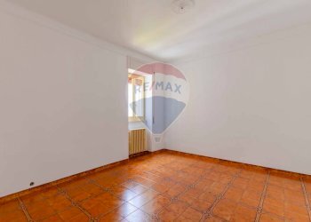 Stanza vuota - Appartamento Via Cesare Battisti
 
121, Alberobello - foto 7