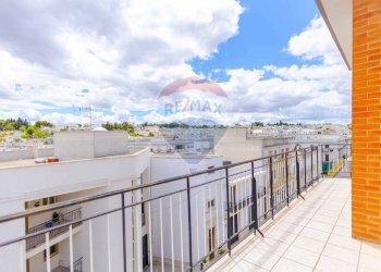 Balcone - Appartamento Via Cesare Battisti
 
121, Alberobello - foto 9