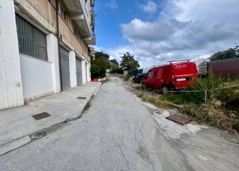 Foto 1 - Capannone Via Turati, Savona - foto 1