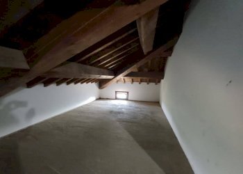 Stanza non arredata - Villa via Limidi, Soliera - photo 28