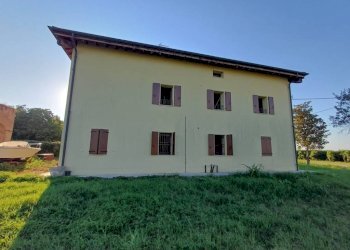Facciata - Villa via Limidi, Soliera - photo 4