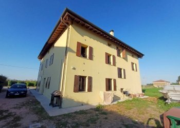 Facciata - Villa via Limidi, Soliera - photo 8