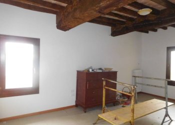 Camera da letto - Villa via Limidi, Soliera - photo 23
