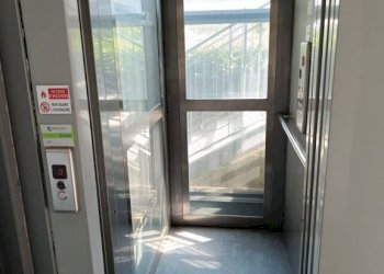 Ascensori - Bilocale via Aurelio Saffi, 136, Varese - foto 4