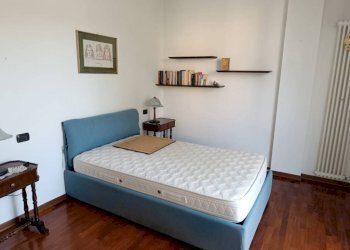 Camera da letto - Bilocale via Aurelio Saffi, 136, Varese - foto 16