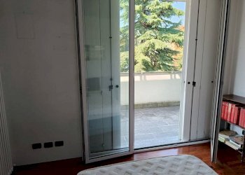 Camera da letto - Bilocale via Aurelio Saffi, 136, Varese - foto 17