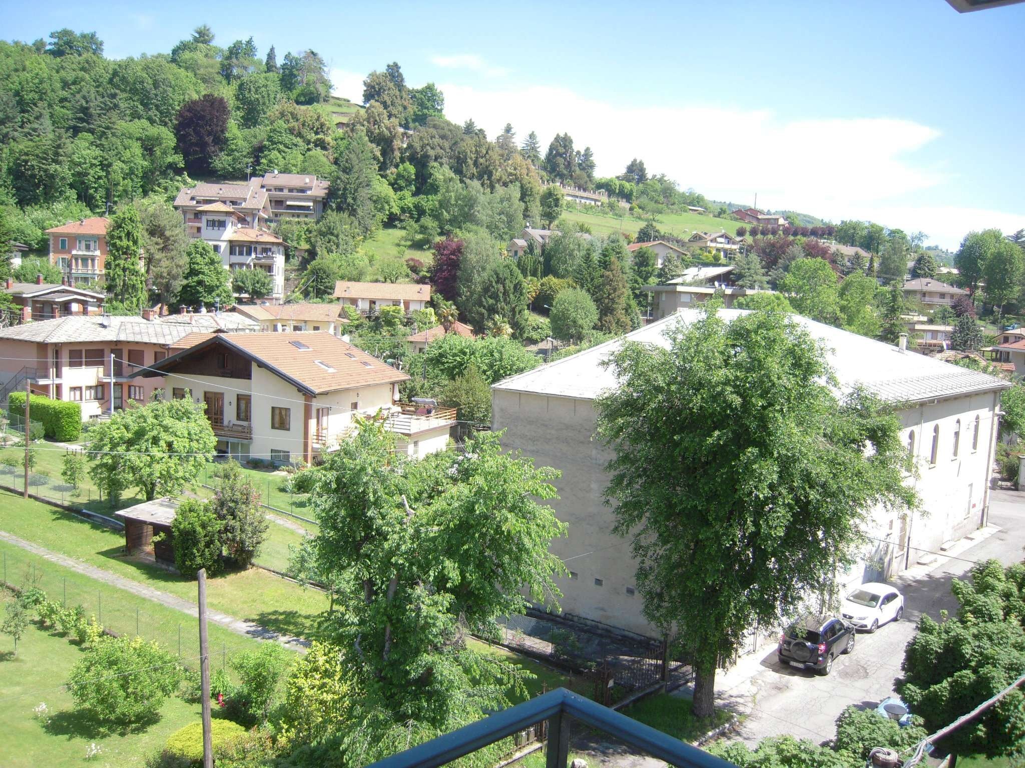 Vista - Trilocale viale Viale Trento, 3, Torre Pellice - foto 2