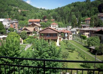 Vista Camera - Trilocale viale Viale Trento, 3, Torre Pellice - foto 1