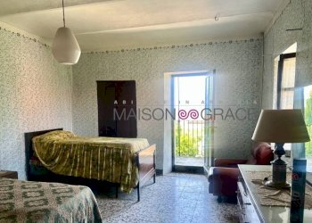 Camera da letto - Rustico Località Sant'Anna, 56, Monforte d'Alba - foto 19