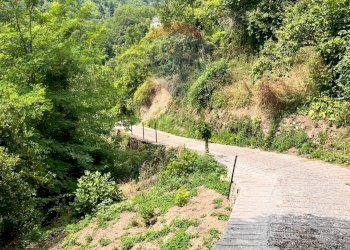 Casa semi indipendente località Scaruggia, snc 
 Comuneglia, Varese Ligure - foto 22