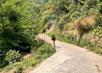 Casa semi indipendente località Scaruggia, snc 
 Comuneglia, Varese Ligure - foto 23