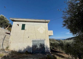 Casa indipendente Regione pantai inferiore, Civezza - foto 43
